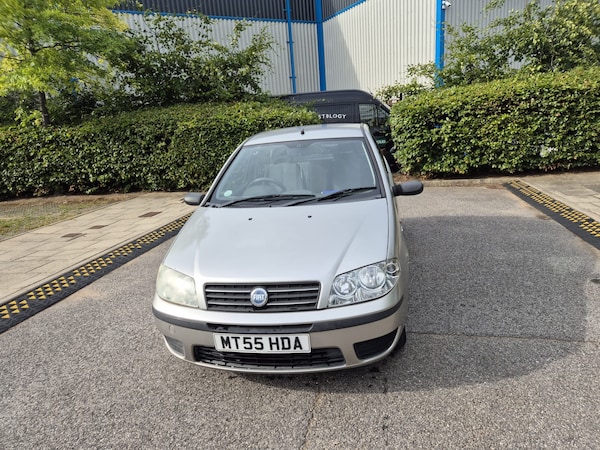 Used Fiat Punto 2005 for sale - 75407875: Photo 4