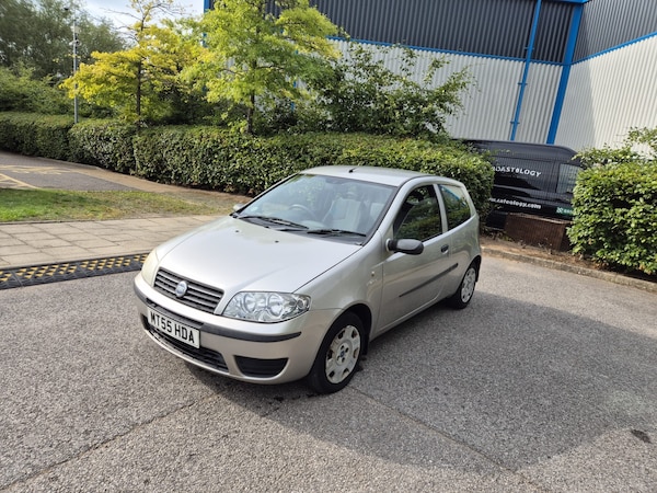 Used Fiat Punto 2005 for sale - 75407875: Photo 8