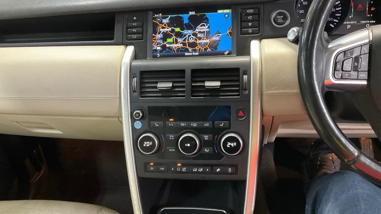 Used Land Rover Discovery Sport 2015 for sale - 77406383: Photo 11