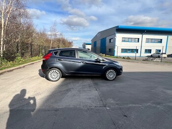 Used Ford Fiesta 2010 for sale - 77394986: Photo