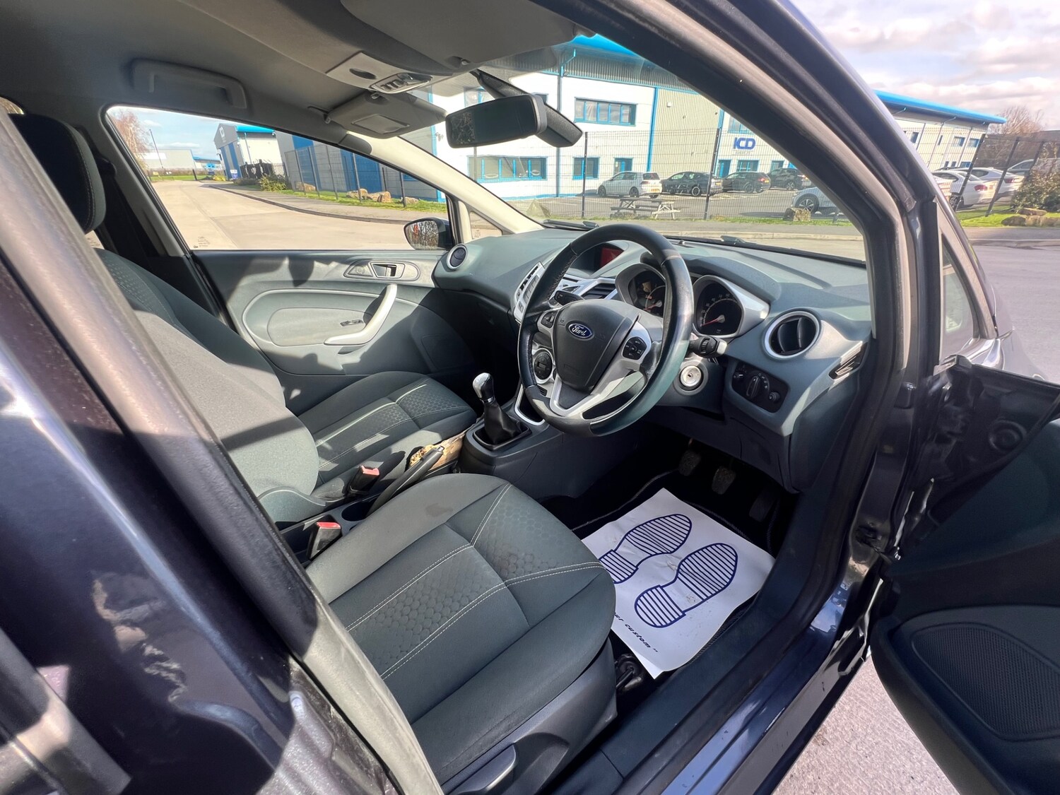 Used Ford Fiesta 2010 for sale - 77394986: Photo 9