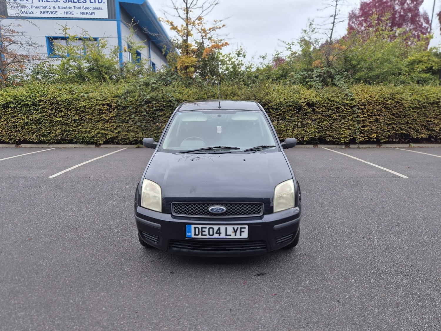 Used Ford Fusion 2004 for sale - 76243273: Photo 4