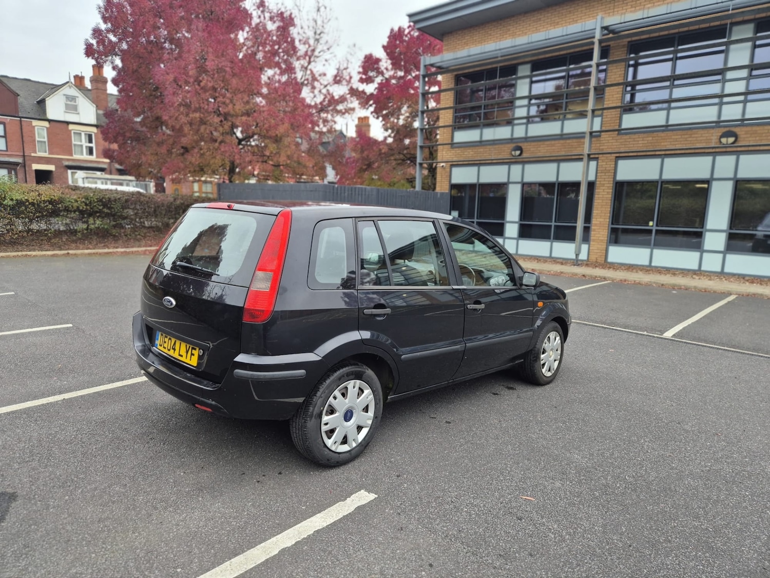 Used Ford Fusion 2004 for sale - 76243273: Photo 9