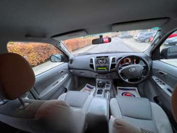 Used Toyota Hilux 2011 for sale - 70164491: Photo