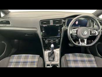Used Volkswagen Golf 2017 for sale - 74826692: Photo