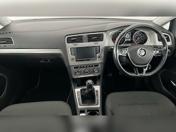 Used Volkswagen Golf 2016 for sale - 75541210: Photo