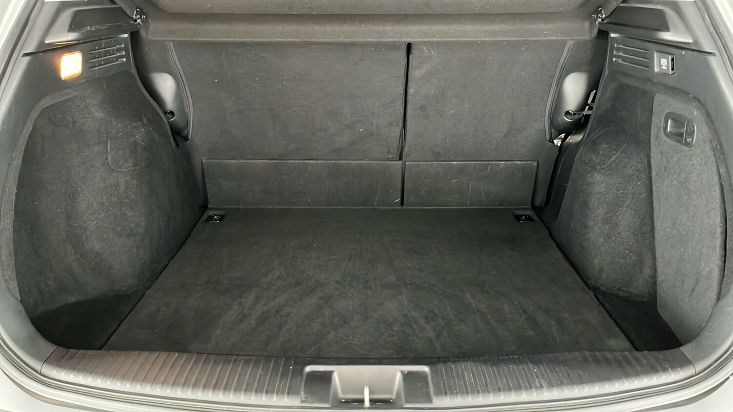 Vehicle 83