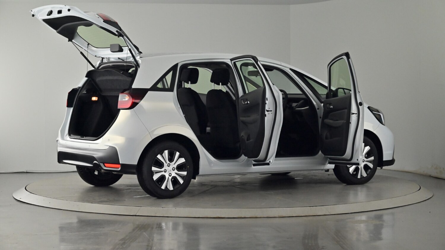 Vehicle 29