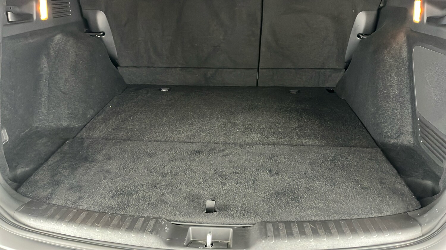 Vehicle 83