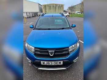 2013 (63) - 0.9 TCe Ambiance 5dr