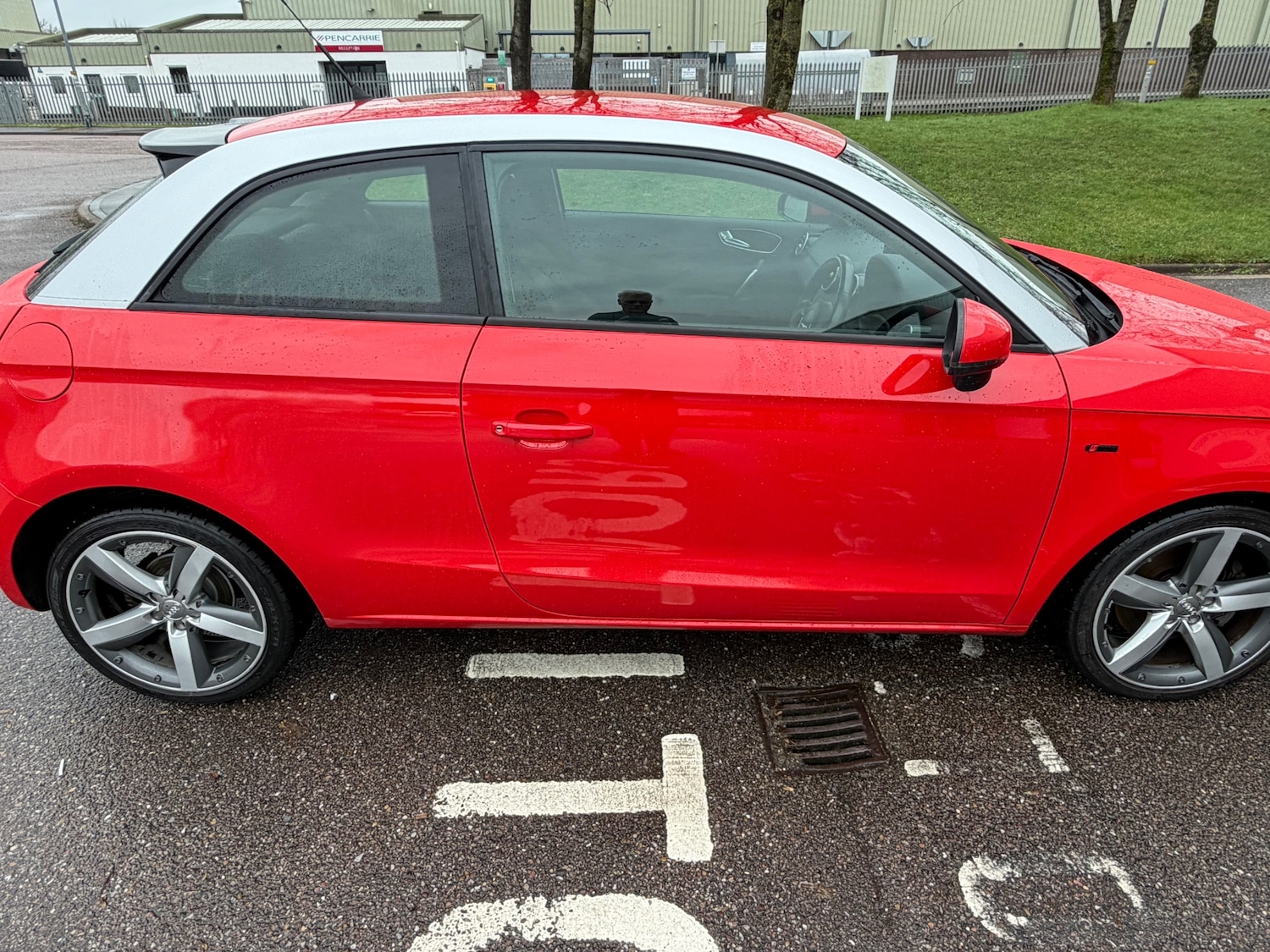 Used Audi A1 2011 for sale - 77636490: Photo 5