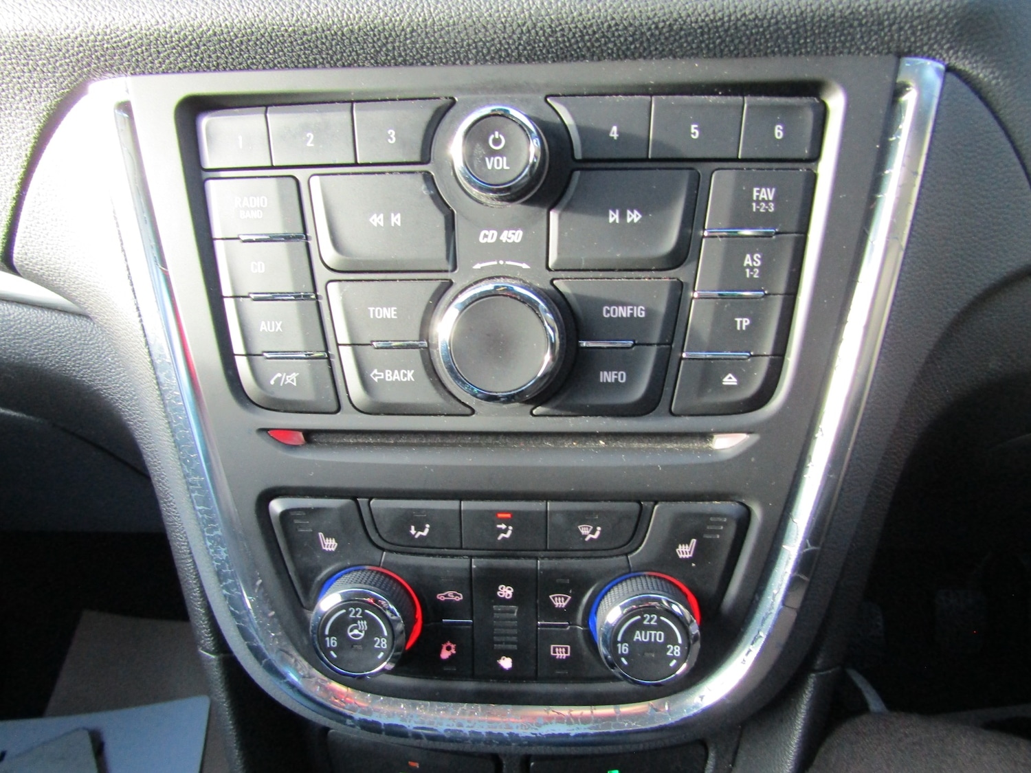 Used Vauxhall Mokka 2015 for sale - 77148730: Photo 11