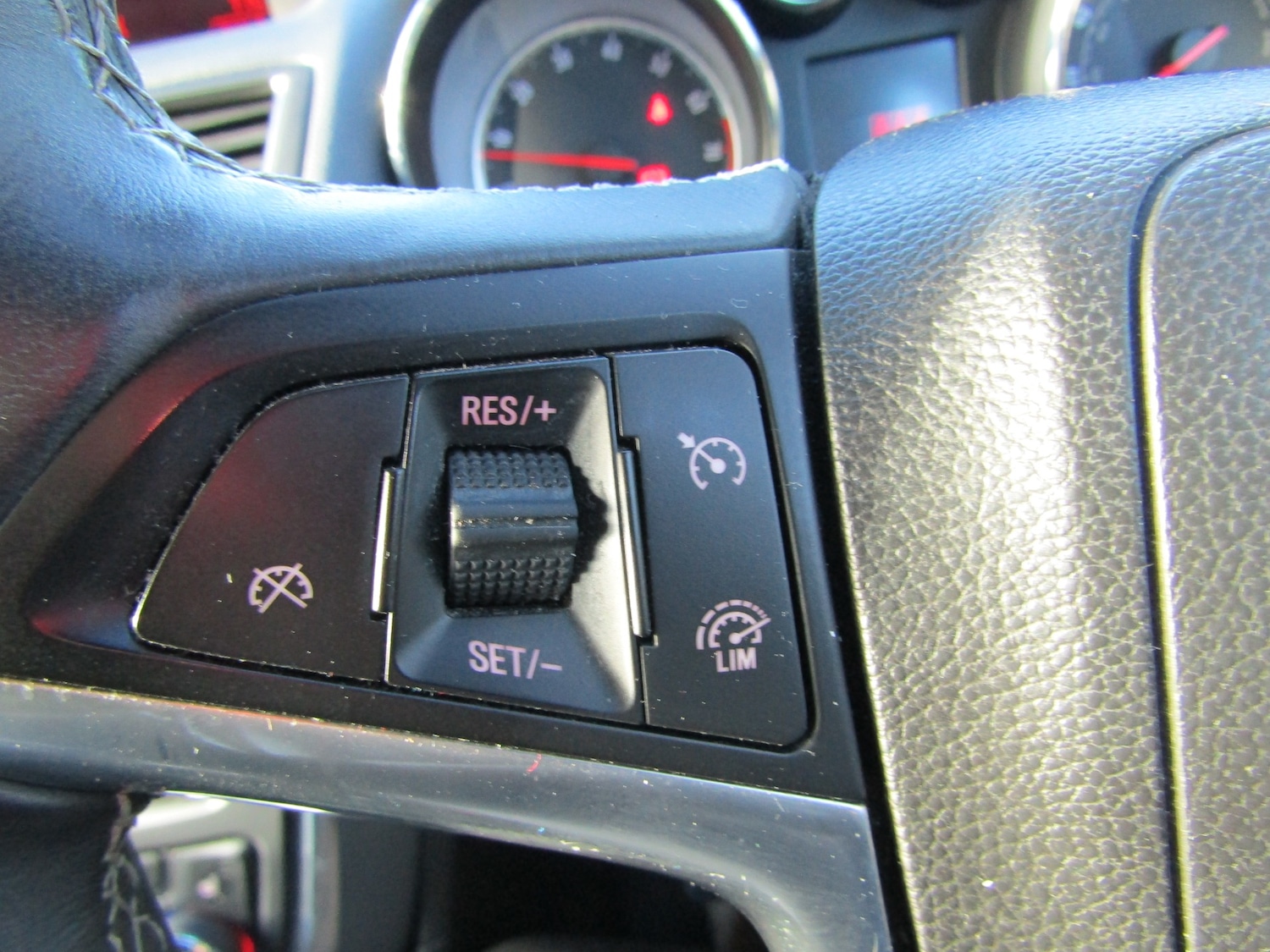 Used Vauxhall Mokka 2015 for sale - 77148730: Photo 16