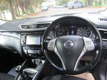 Used Nissan Qashqai 2016 for sale - 76126505: Photo