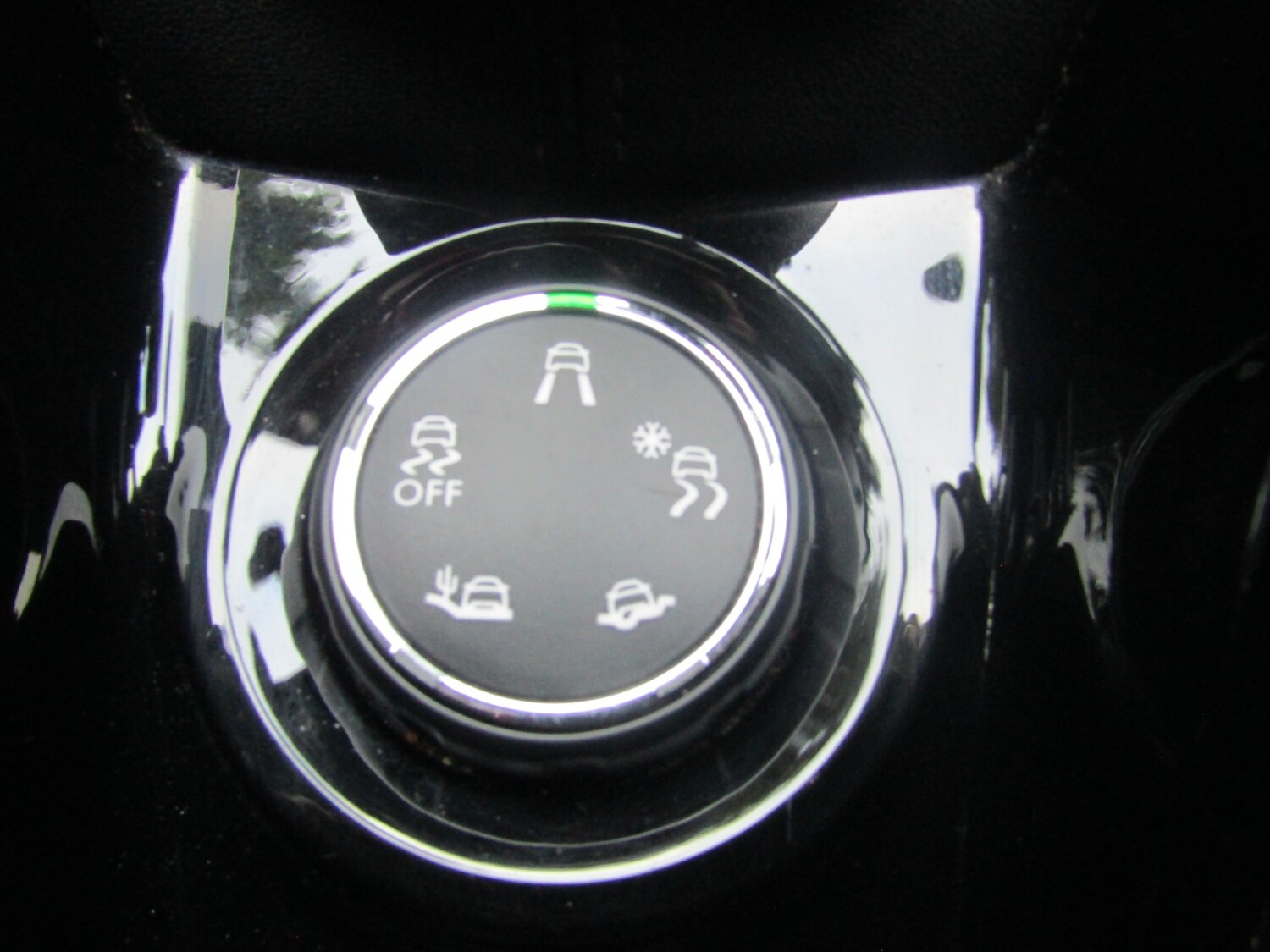 Used Peugeot 2008 2016 for sale - 76220525: Photo 10