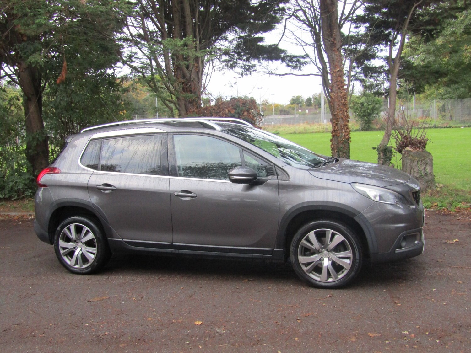 Used Peugeot 2008 2016 for sale - 76220525: Photo 7