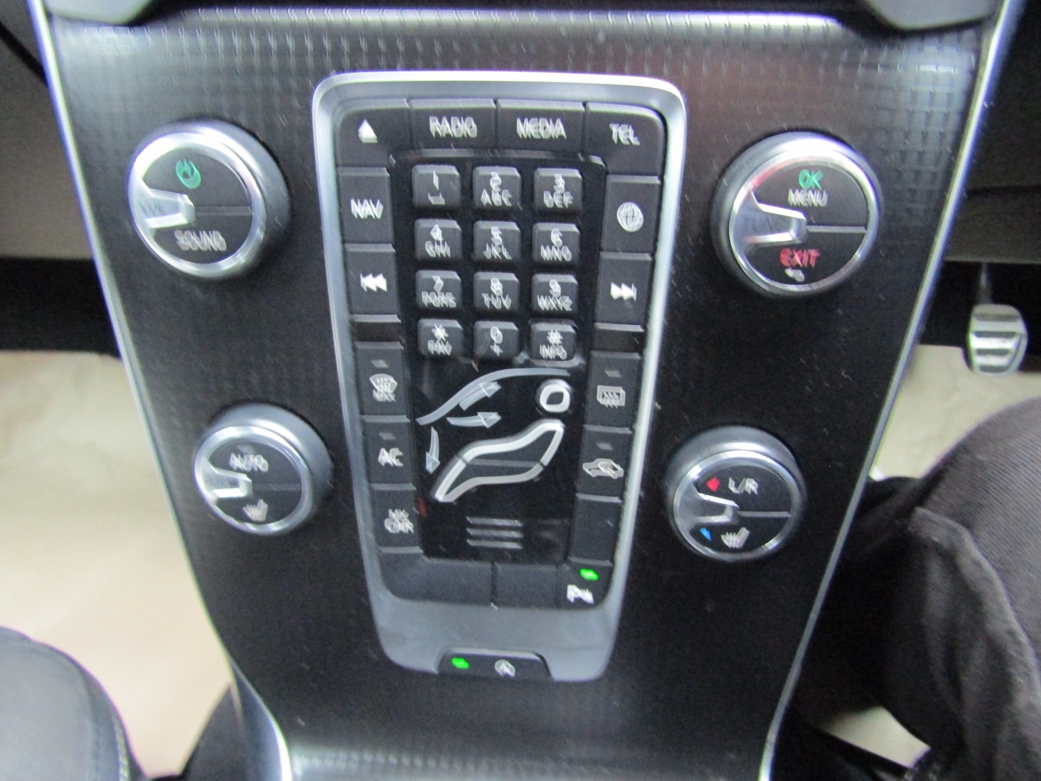 Used Volvo V40 2018 for sale - 76957447: Photo 8