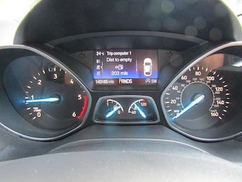 Used Ford Kuga 2017 for sale - 79004469: Photo