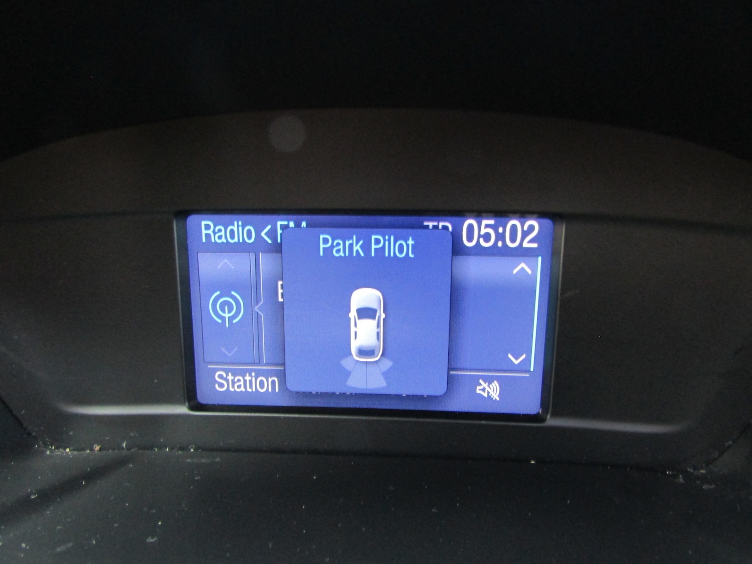 Used Ford Kuga 2015 for sale - 76542333: Photo 10