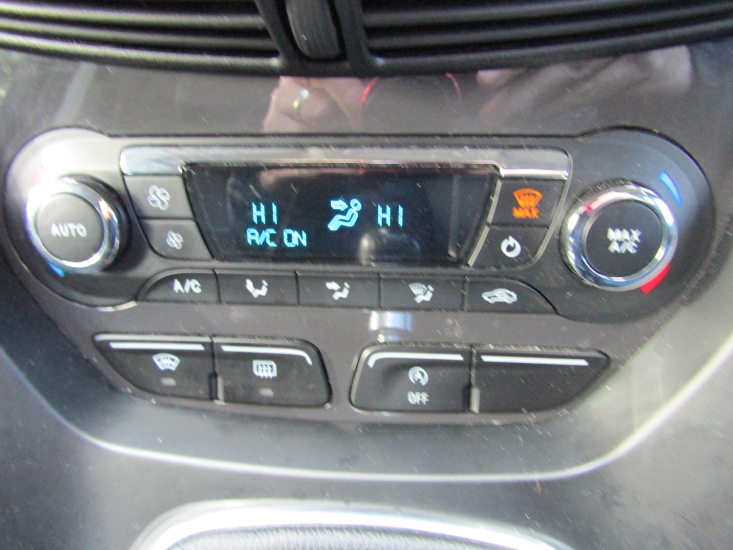 Used Ford Kuga 2015 for sale - 76542333: Photo 14