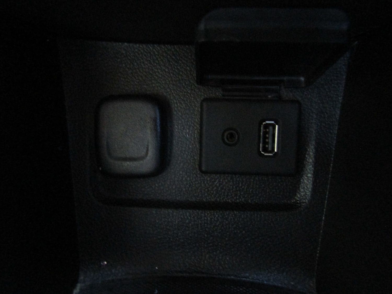 Used Vauxhall Mokka 2015 for sale - 77689326: Photo 27