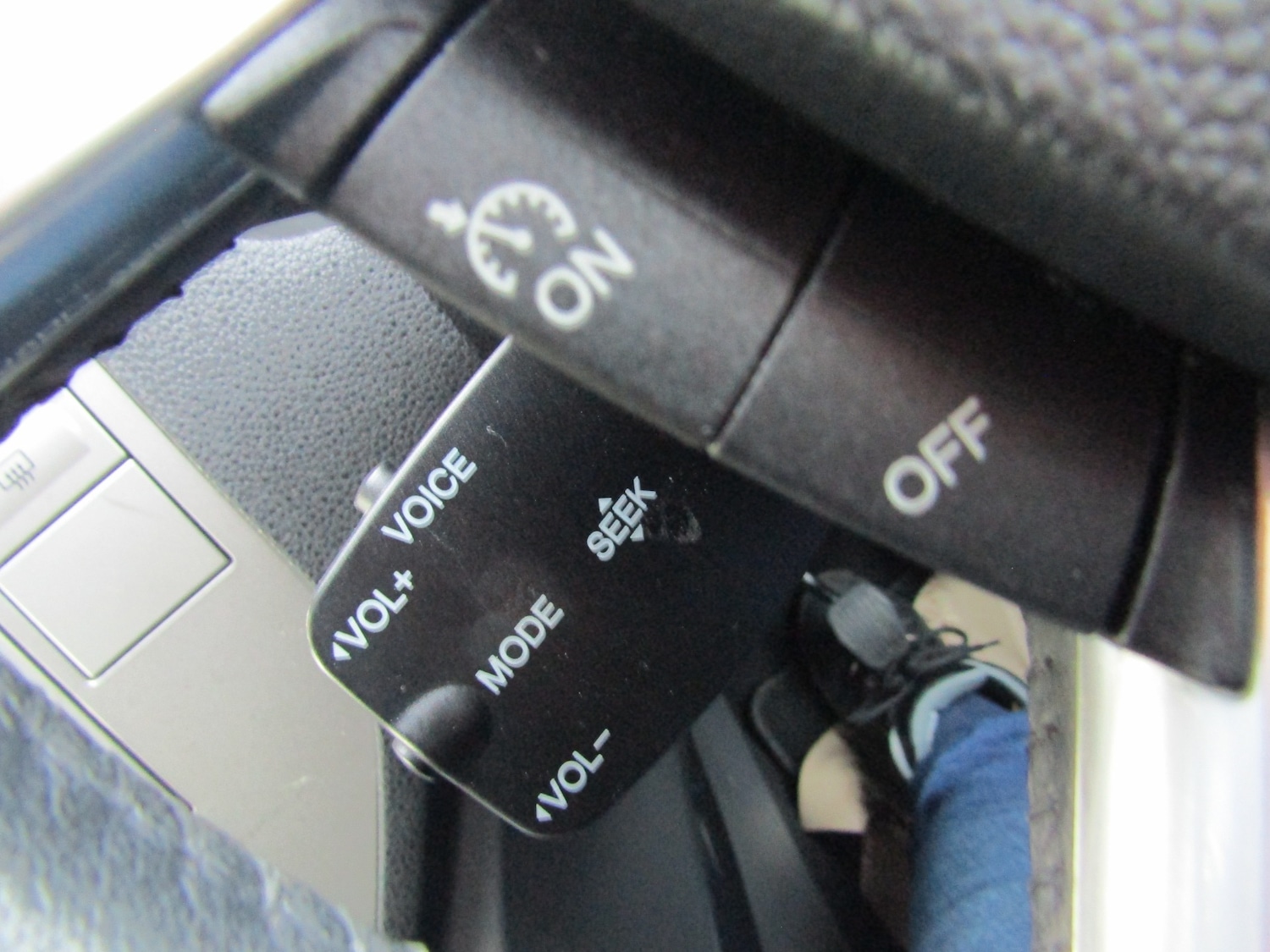 Used Ford Kuga 2011 for sale - 77258149: Photo 26