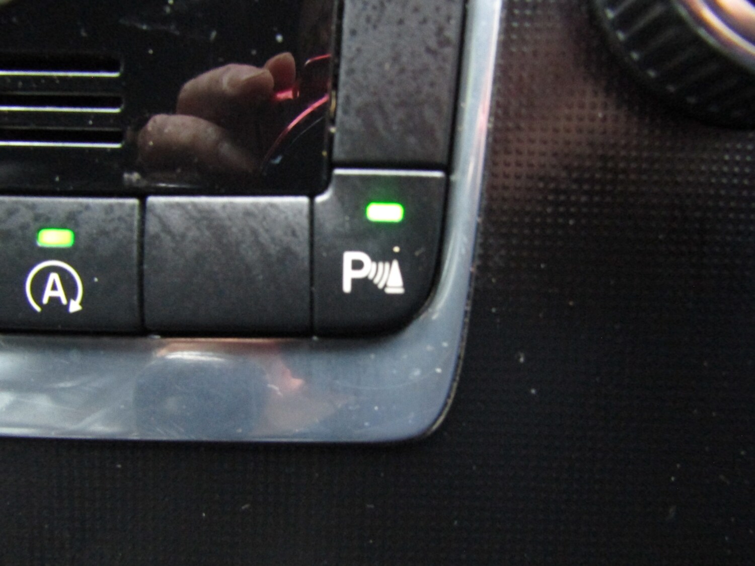 Used Volvo XC60 2015 for sale - 77223347: Photo 33