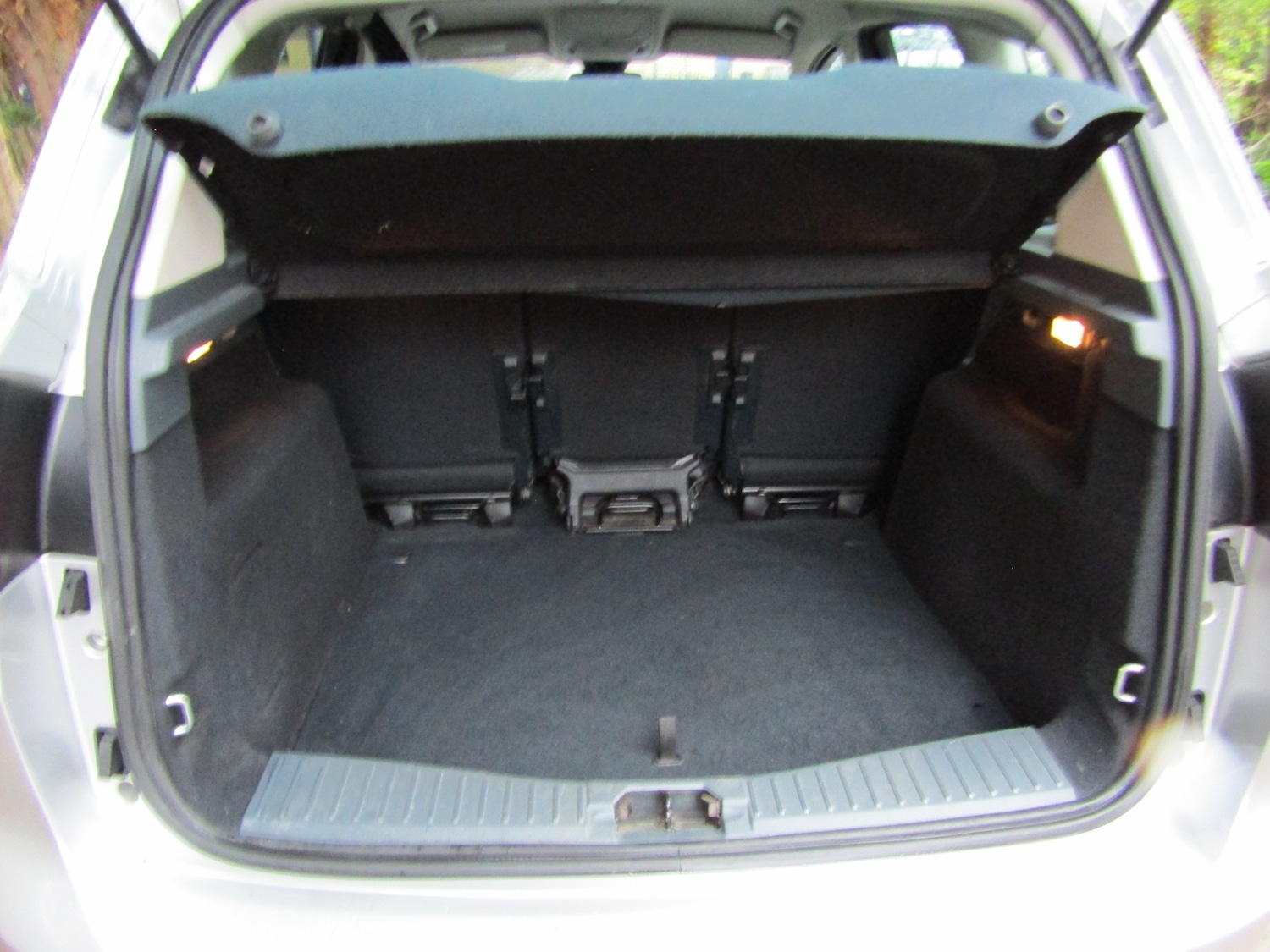 Used Ford C-Max 2013 for sale - 76531255: Photo 20