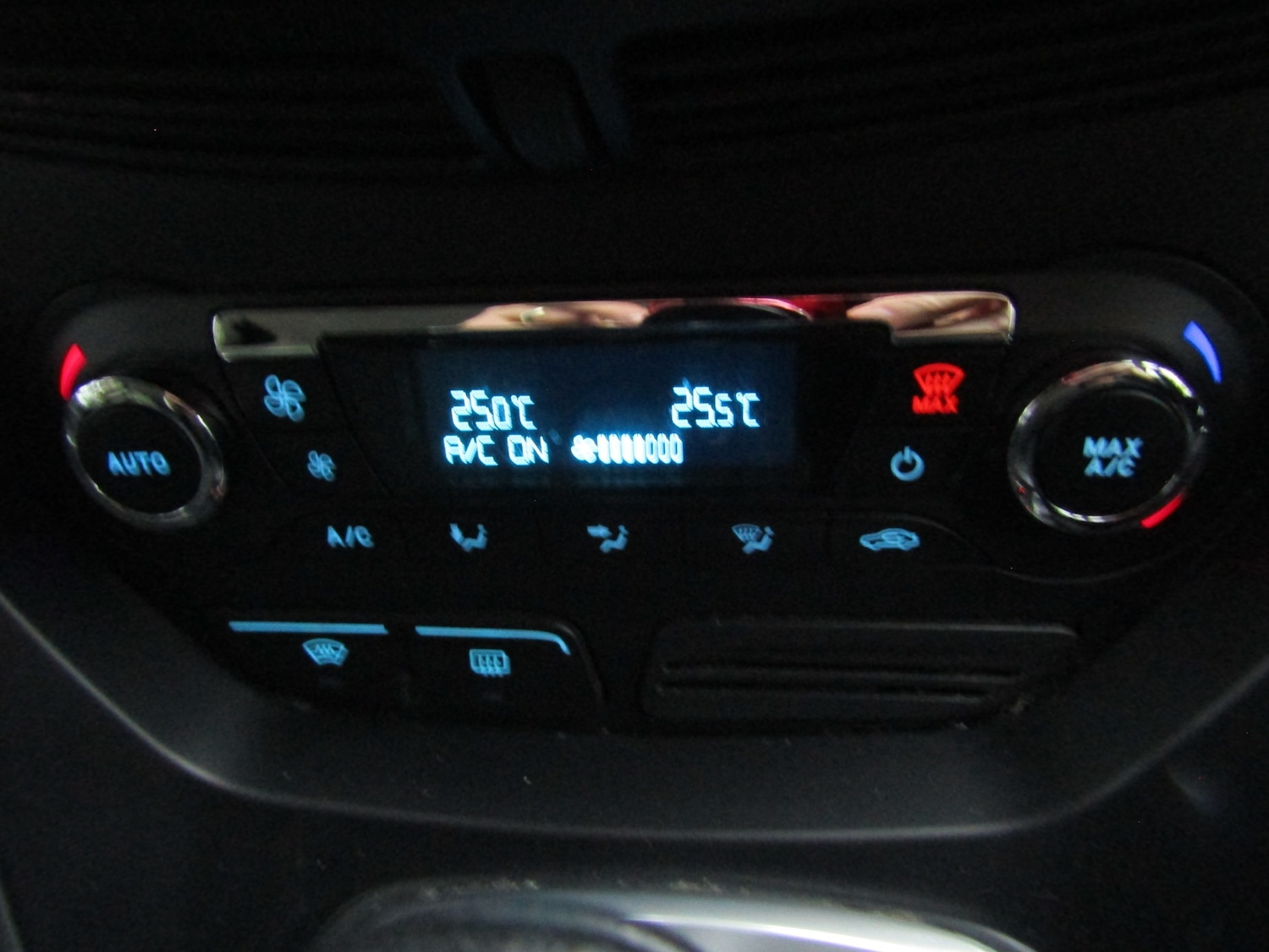 Used Ford C-Max 2013 for sale - 76531255: Photo 8