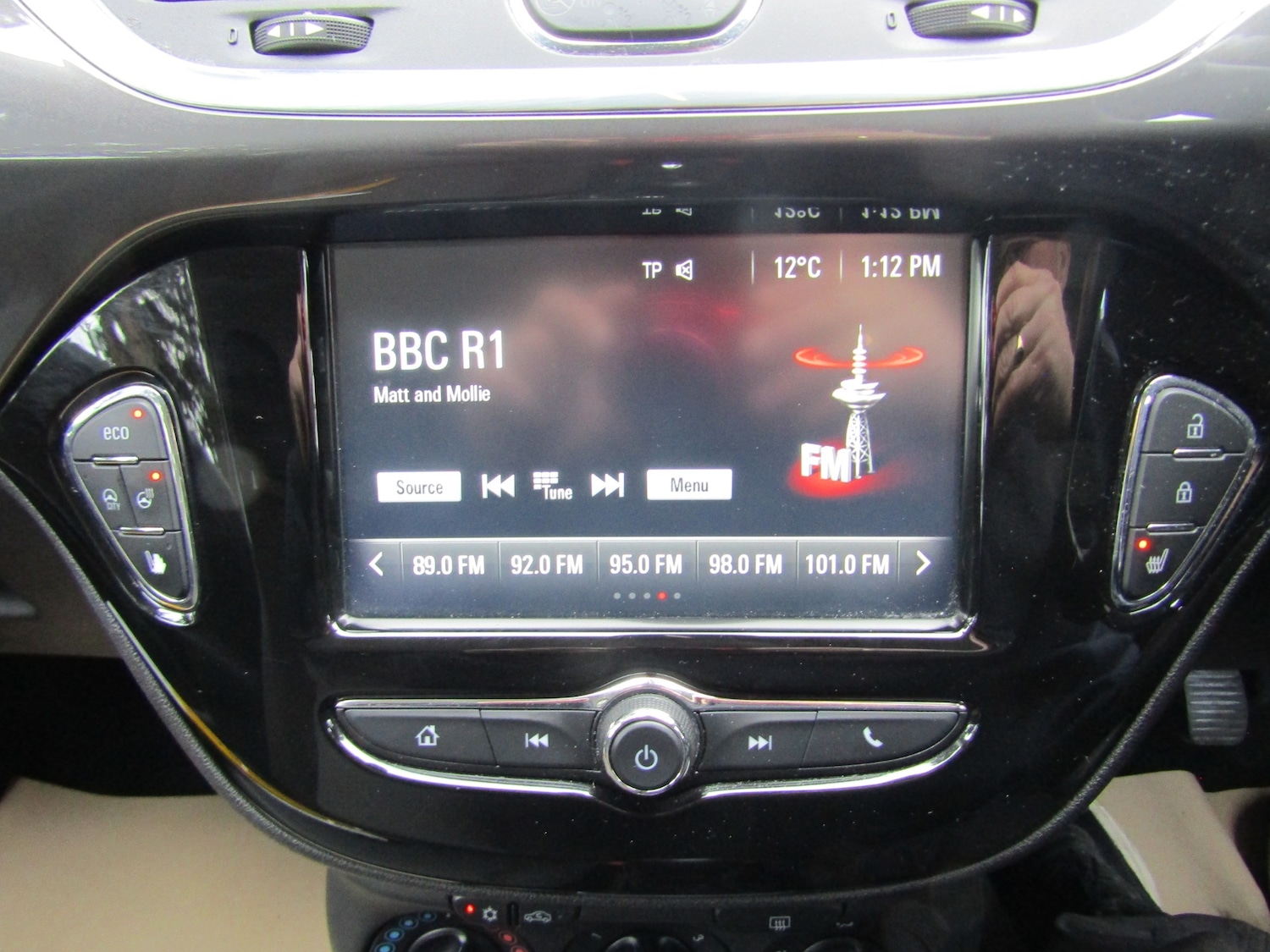 Used Vauxhall Corsa 2017 for sale - 77261201: Photo 2