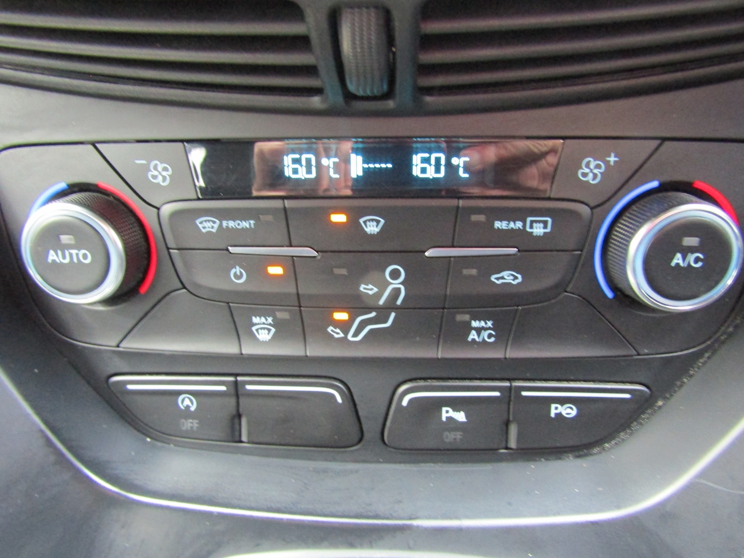 Used Ford Kuga 2017 for sale - 77983643: Photo 21