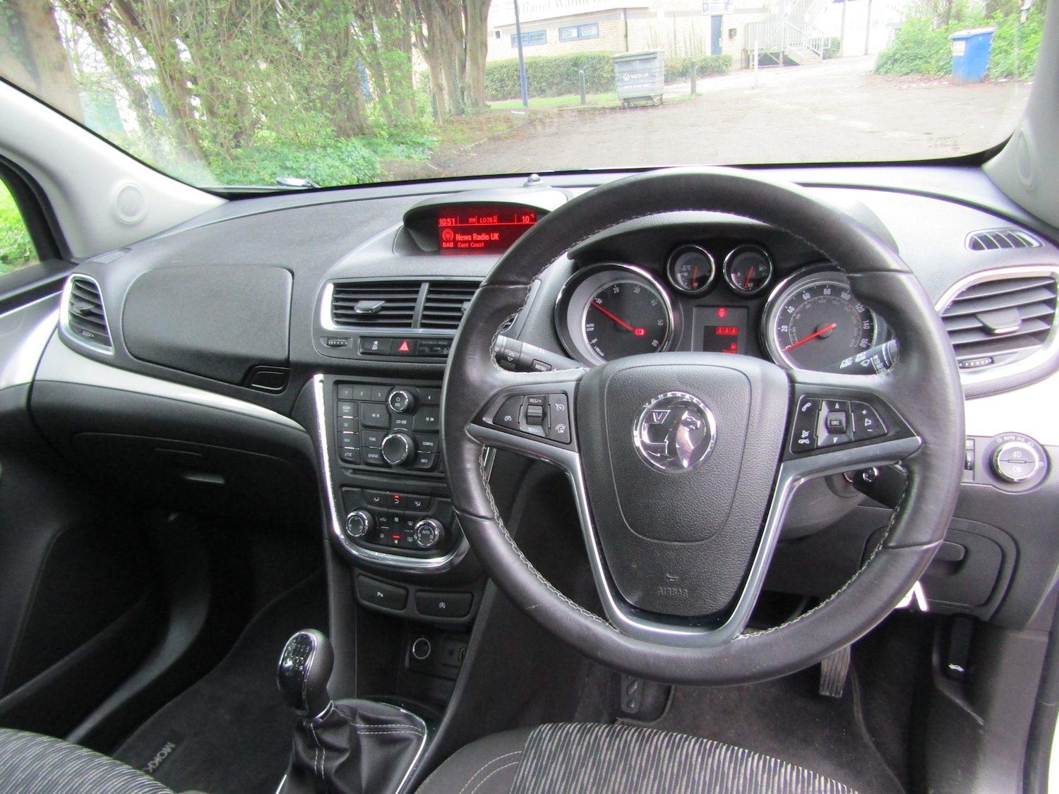 Used Vauxhall Mokka 2015 for sale - 77716461: Photo 2