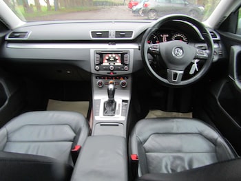 Used Volkswagen Passat 2014 for sale - 76707488: Photo