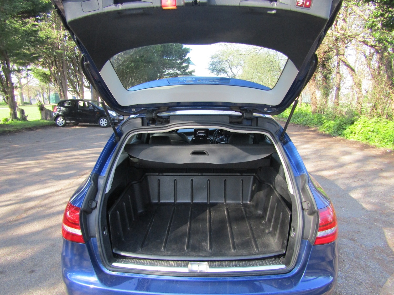 Used Mercedes-Benz C Class 2015 for sale - 77665113: Photo 18