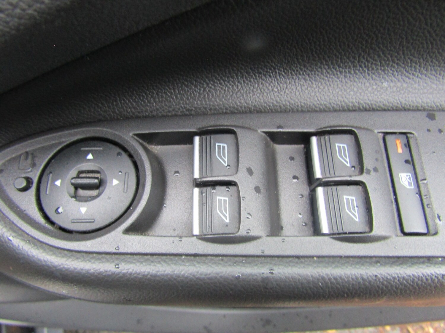 Used Ford Kuga 2015 for sale - 76352371: Photo 20