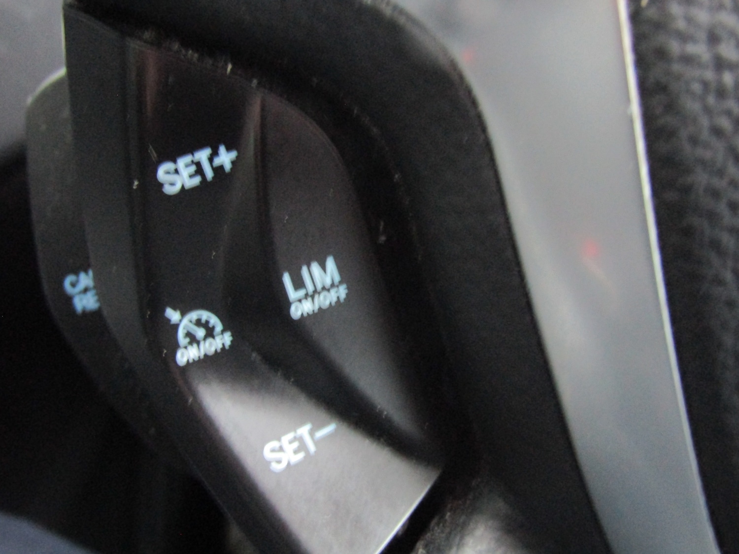 Used Ford Kuga 2015 for sale - 76352371: Photo 24