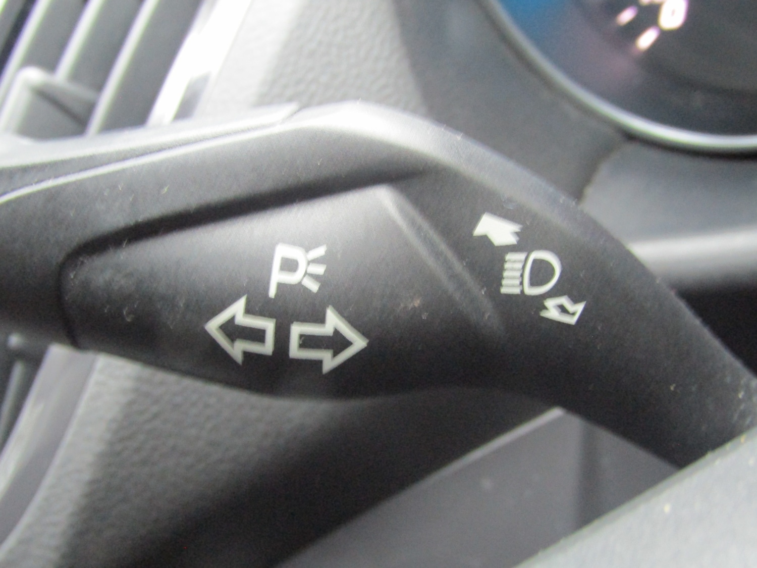 Used Ford Kuga 2015 for sale - 76352371: Photo 28