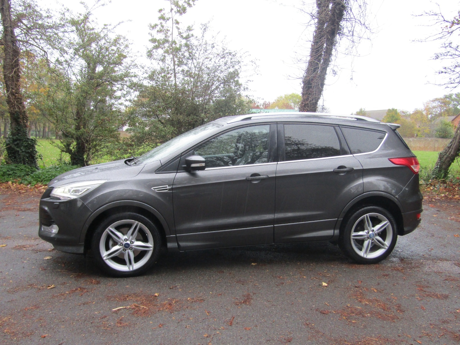 Used Ford Kuga 2015 for sale - 76352371: Photo 7