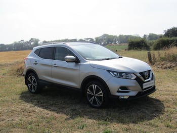 Used Nissan Qashqai 2017 for sale - 79545384: Photo