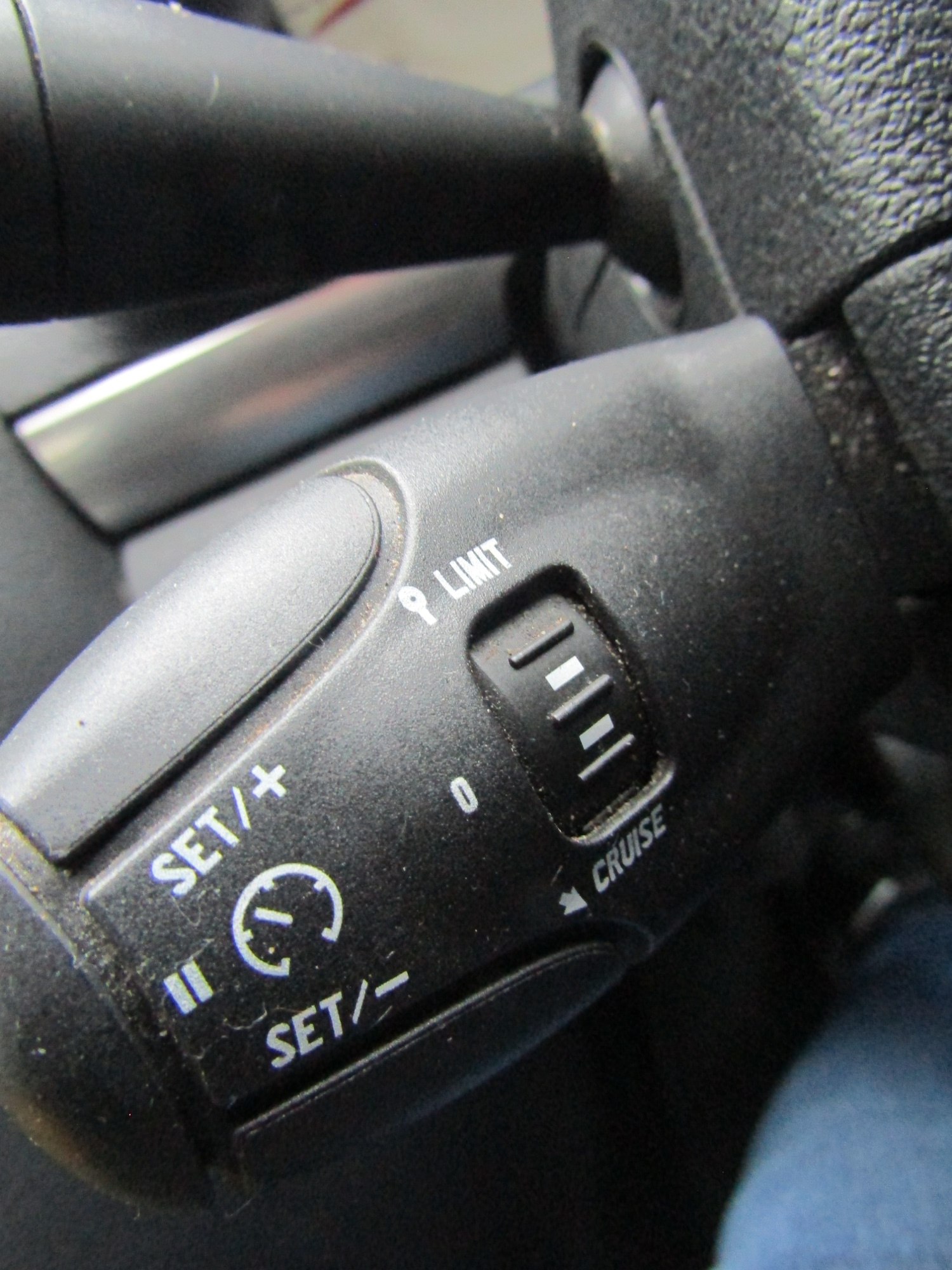 Used Peugeot 407 2010 for sale - 76330818: Photo 15