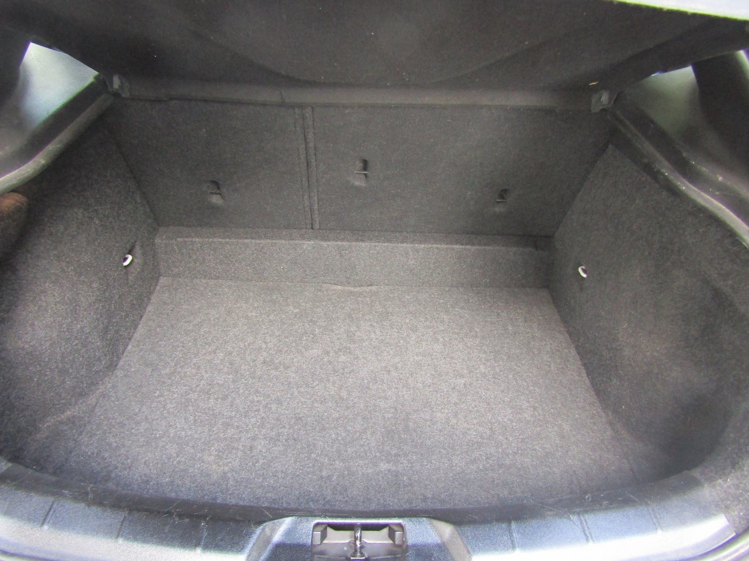 Used Volvo V40 2016 for sale - 75984504: Photo 13