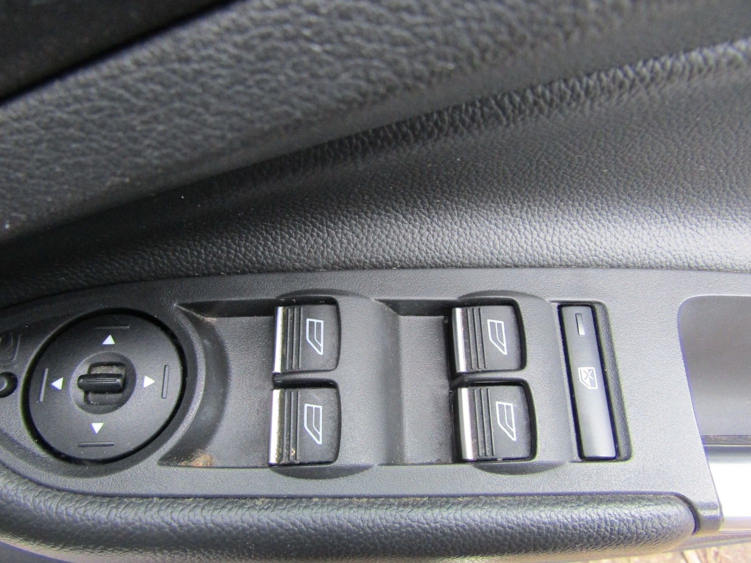 Used Ford Kuga 2017 for sale - 77776273: Photo 17