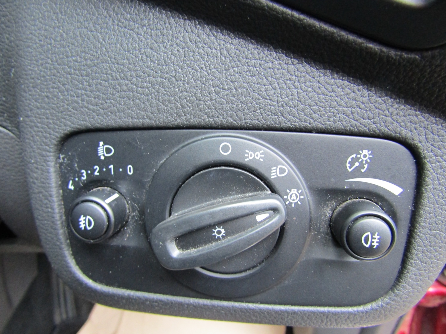 Used Ford Kuga 2017 for sale - 77776273: Photo 19