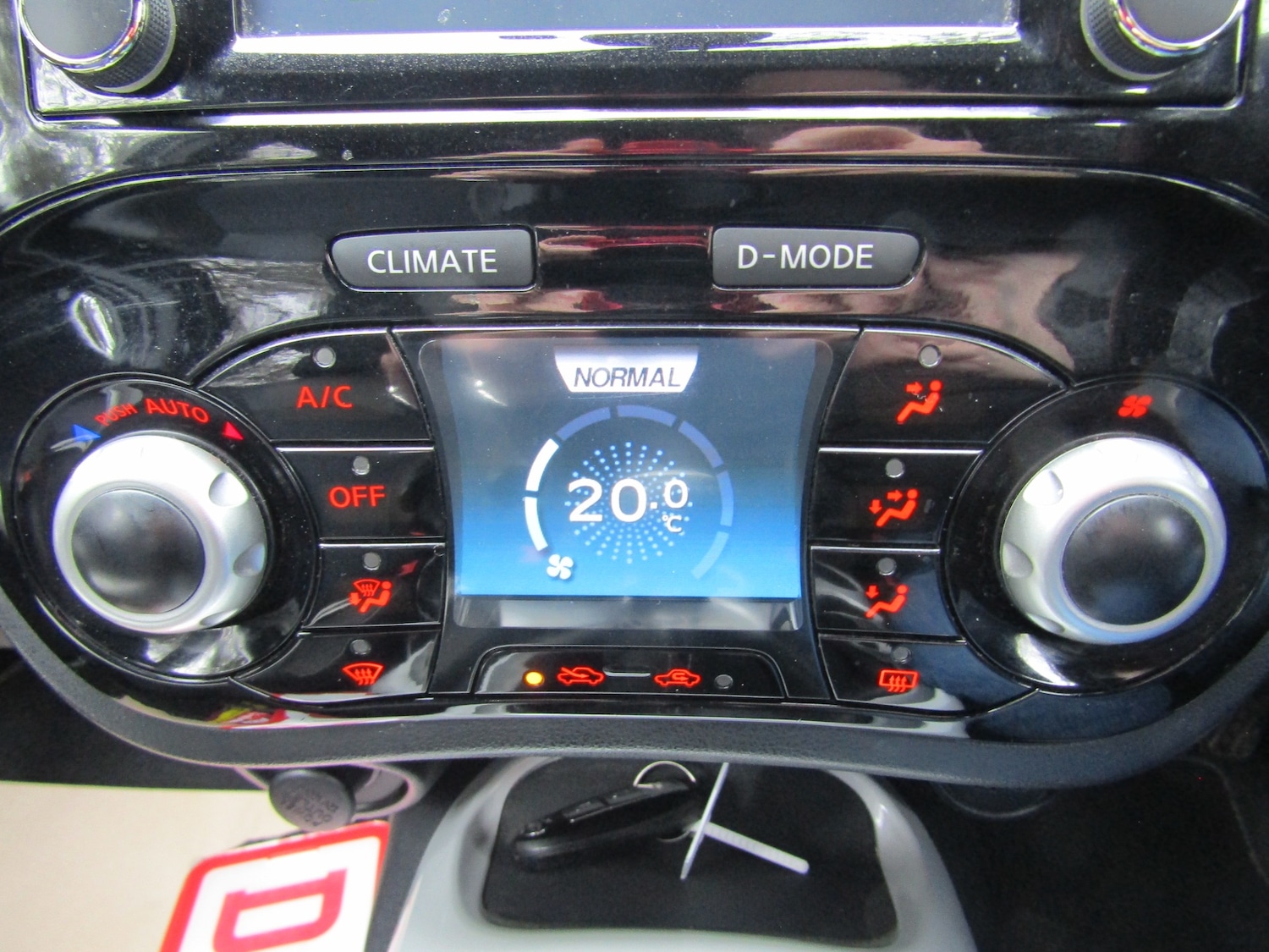 Used Nissan Juke 2017 for sale - 77946674: Photo 16