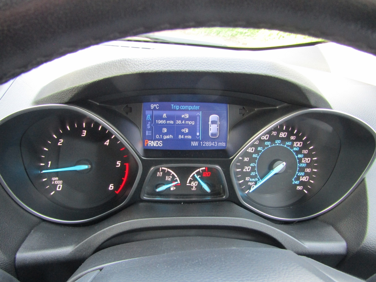 Used Ford Kuga 2015 for sale - 77848153: Photo 14