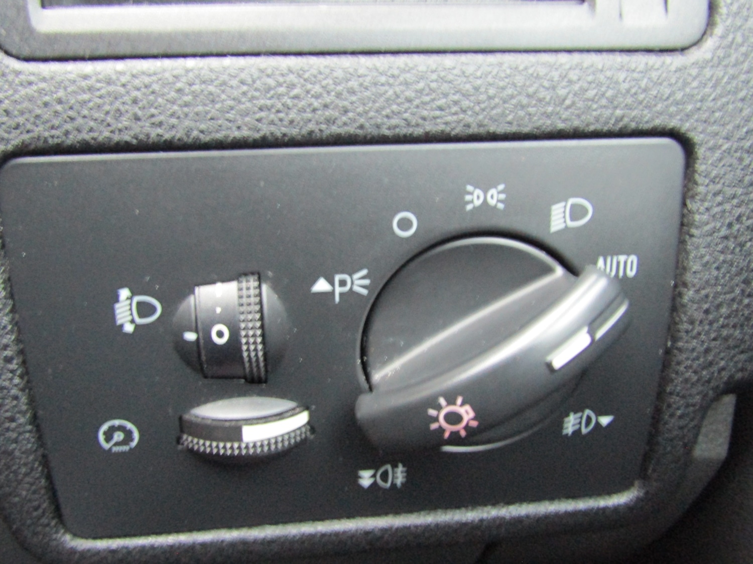 Used Ford C-Max 2008 for sale - 77446229: Photo 21