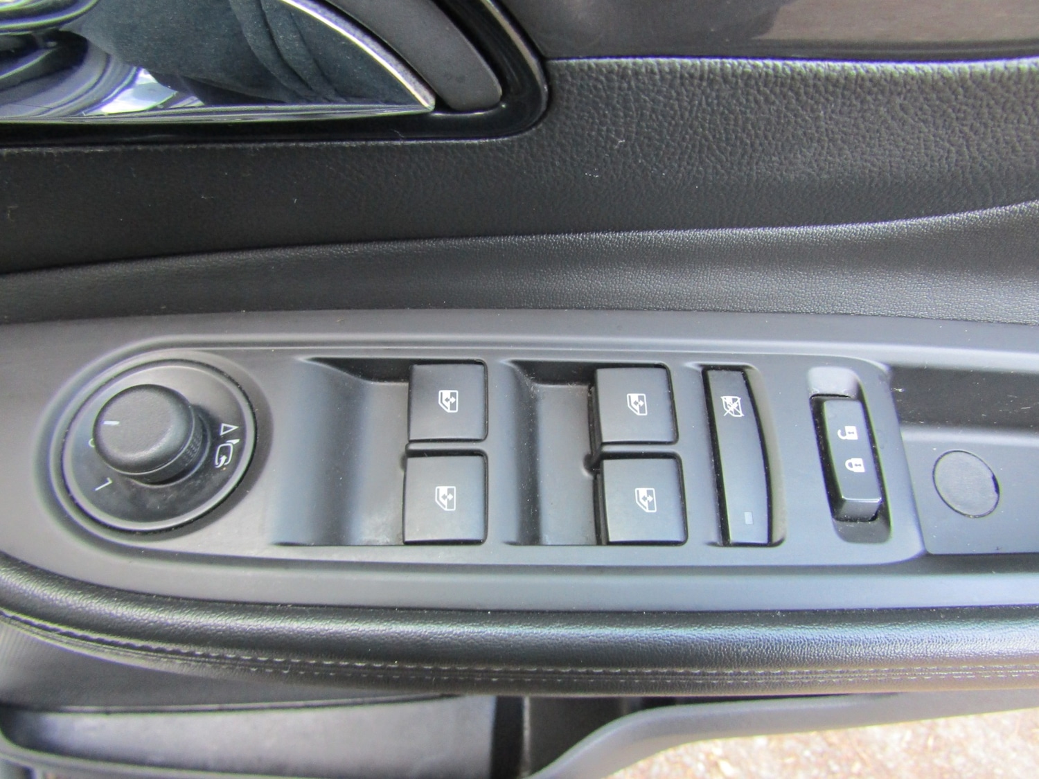 Used Vauxhall Mokka X 2017 for sale - 76321990: Photo 23