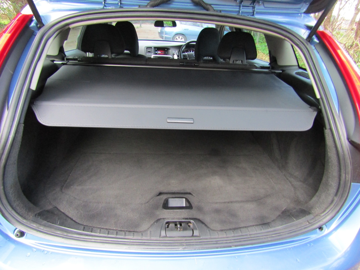 Used Volvo V60 2014 for sale - 76393454: Photo 13