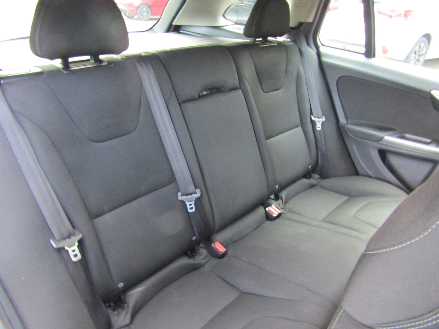 Used Volvo V60 2014 for sale - 76393454: Photo 14