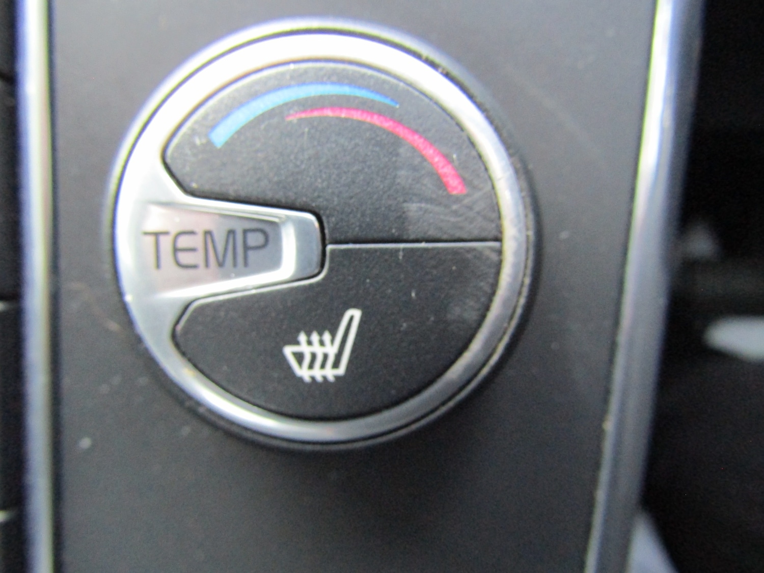 Used Volvo V60 2014 for sale - 76393454: Photo 23